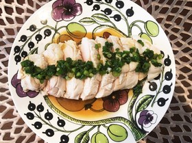 【簡単ヘルシー】鶏ムネ肉のネギソースかけ